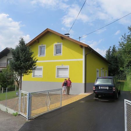 Ferienhaus Deller Пинкафелд Екстериор снимка